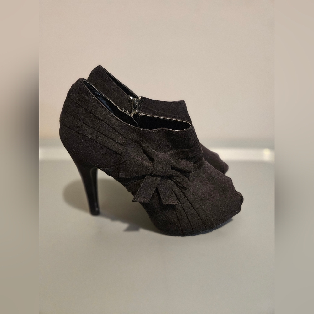 Cato Black Women's Heels